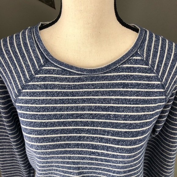 Banana Republic Pullover Striped Sweater Blue Sz Medium - Picture 2 of 7